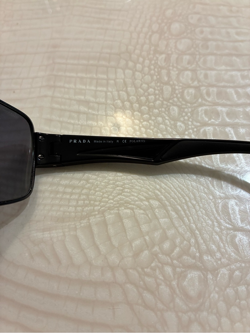 Prada Black Sunglasses with Red Stripe made in Italy - Picture 3 of 11